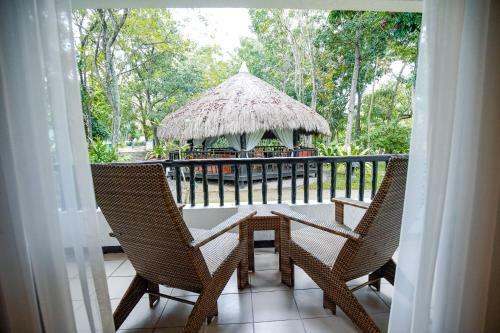 Hotel Cebu White Sands Resort And Spa