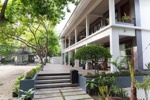 Hostal Karancho Beach House