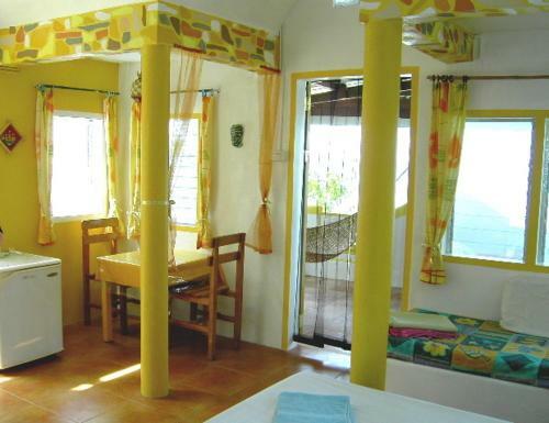 Hotel Casa De La Playa Beach Resort