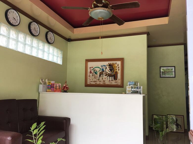Island Hop Nido Hostel