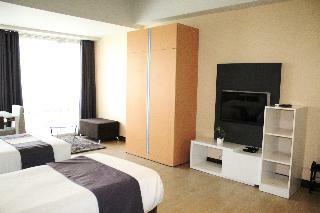 Aparthotel Csuites At Two Central Residences