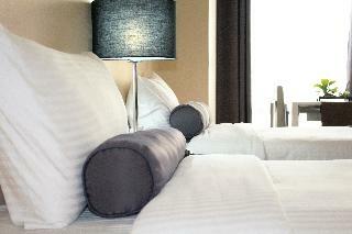 Aparthotel Csuites At Two Central Residences