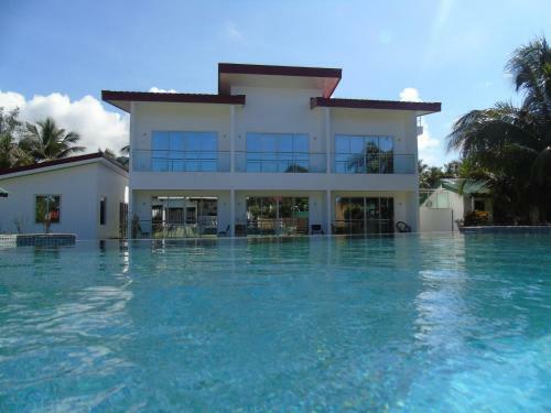 Hotel Phaidon Beach Resort
