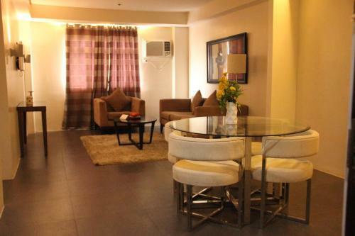 Hotel Grace Crown Suite
