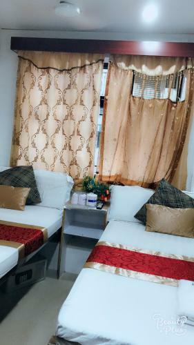 Hostal Strawberry Guest House