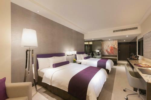 Gateway Hotel, Marco Polo