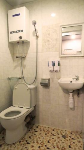Hostal City Hk Guest House