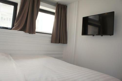 Homy Hotel Central