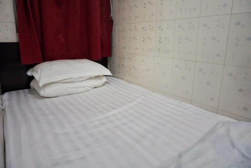 Hostal City Guest House