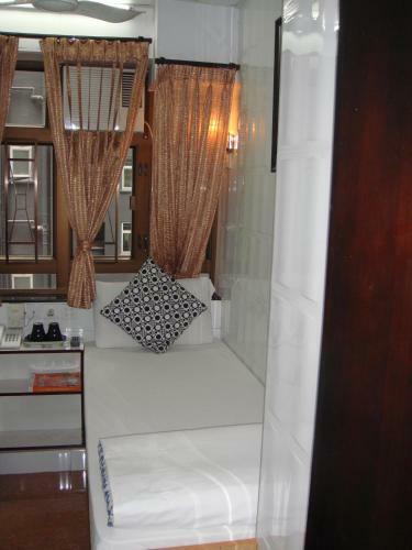 Hostal City Guest House