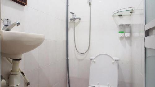 Hostal City Guest House