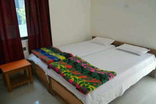 Posada Middle Way Home Stay