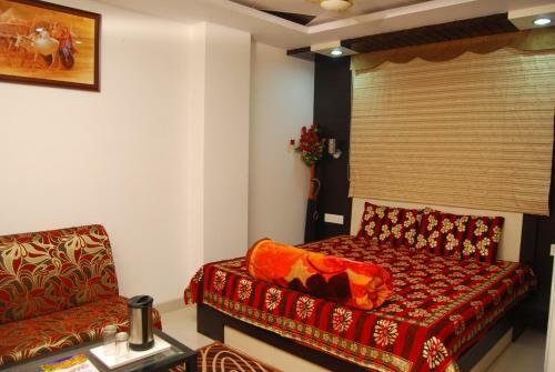Hotel Jinendra Palace