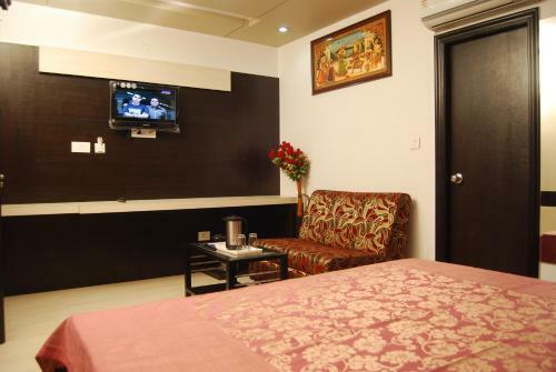 Hotel Jinendra Palace