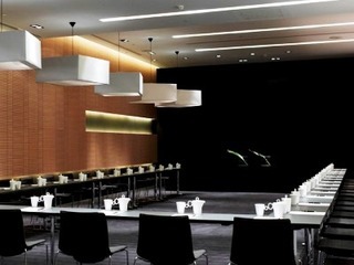 The Met Hotel