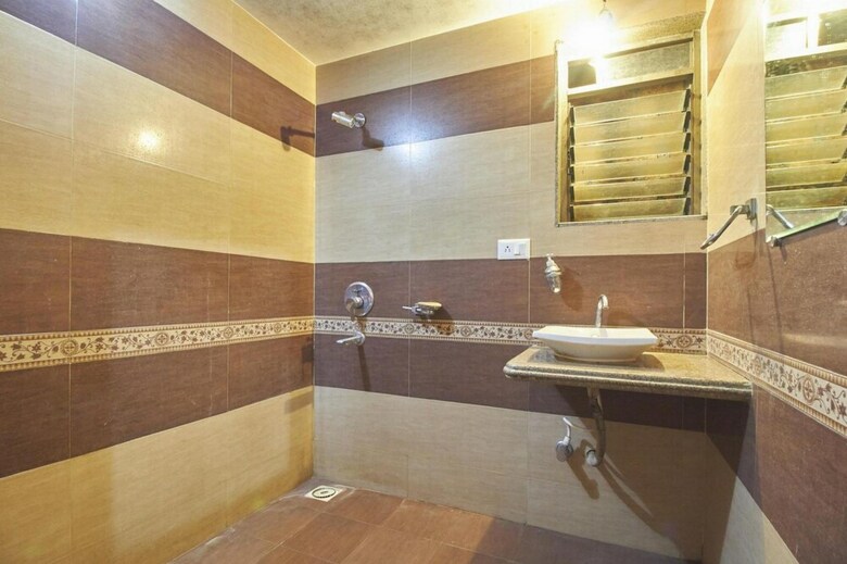 Hotel Sai Suraj Palace