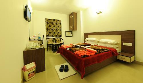 Hotel Hkj Residency