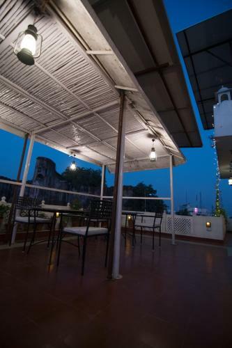 Hotel Chitra Katha