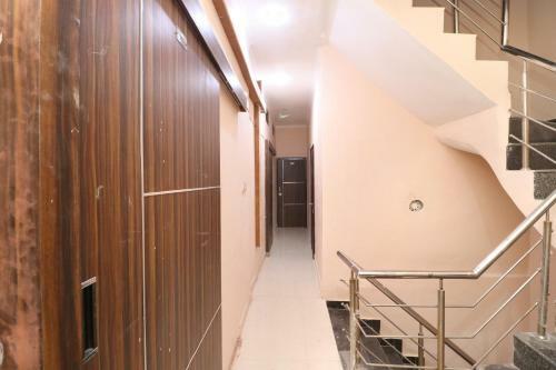 Hotel Kapoor-golden Temple