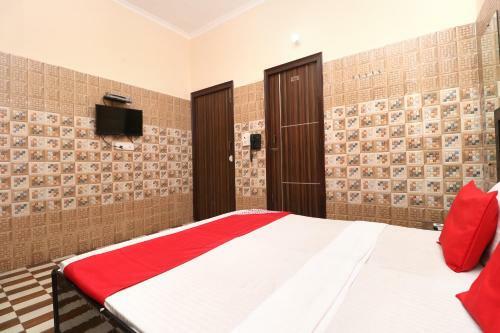 Hotel Kapoor-golden Temple