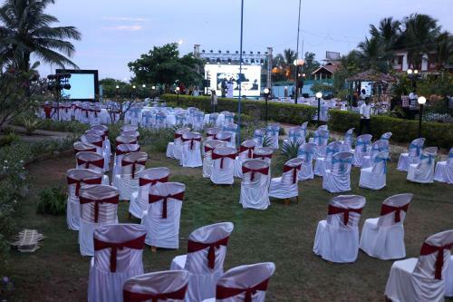 Hotel Paradise Village Beach Resort