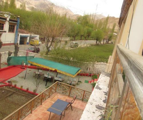 Hostal New Moon Guest House