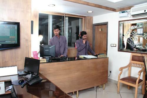 Hotel Komfort Terraces Bangalore