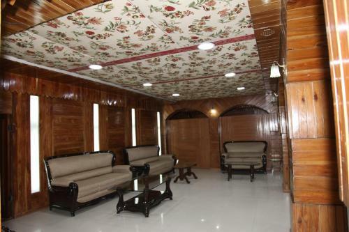 Hotel Zamrud At Dal Lake