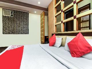 Hotel Oyo 6467 Kochar Plaza