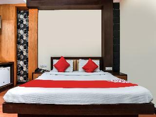 Hotel Oyo 6467 Kochar Plaza