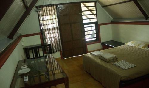 Hotel Kadaloram Beach Resort