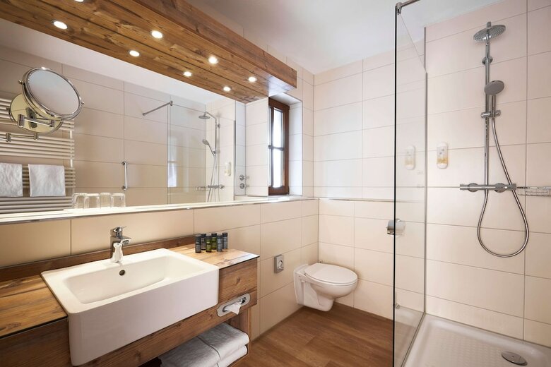 Treff Hotel Alpina