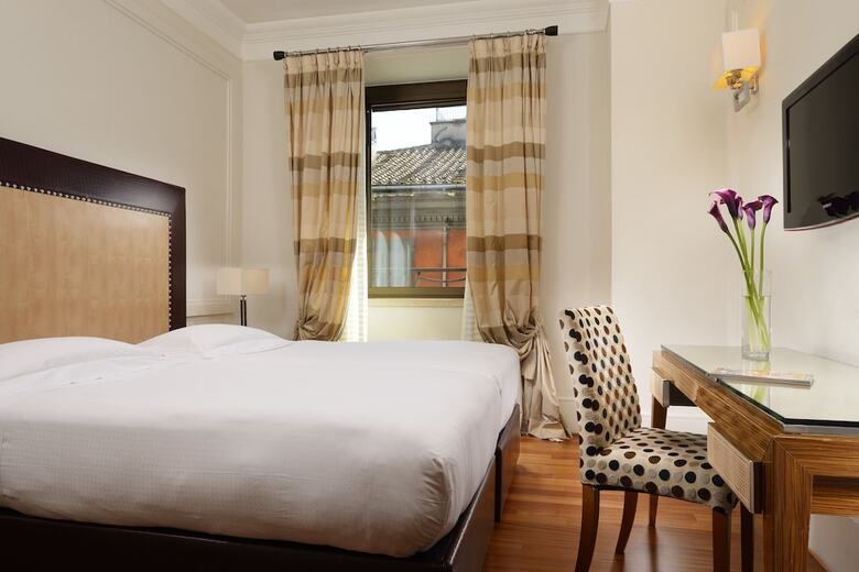 Hotel UNA Roma