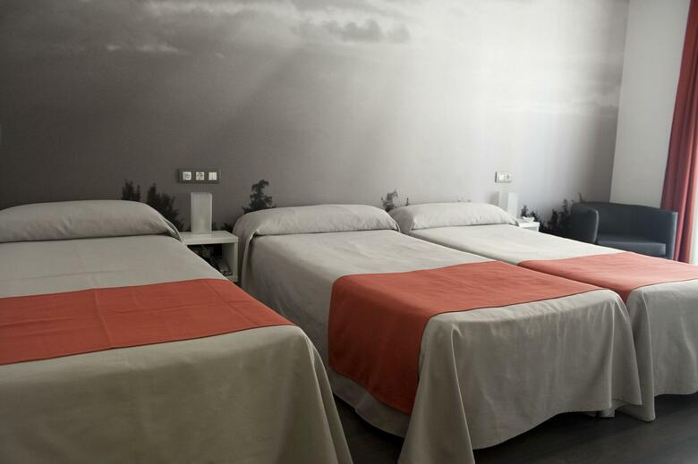 Hotel Curious