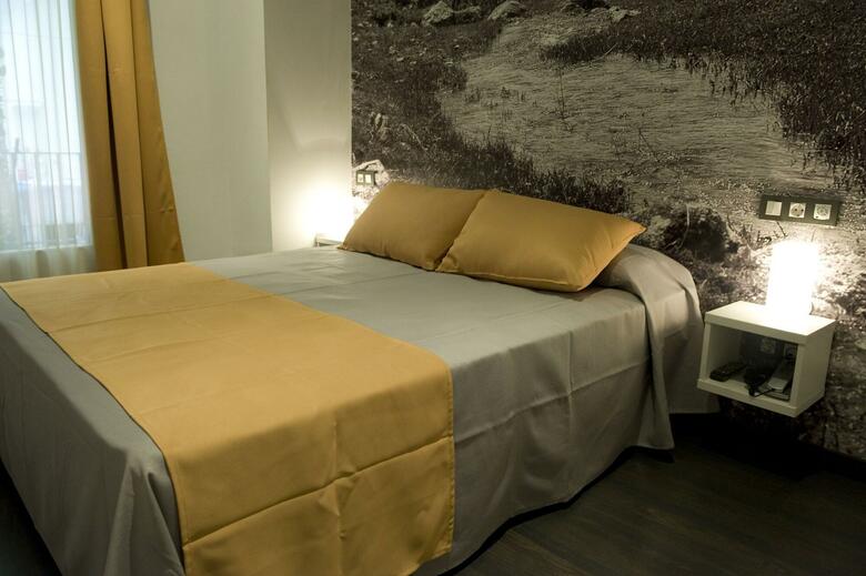 Hotel Curious
