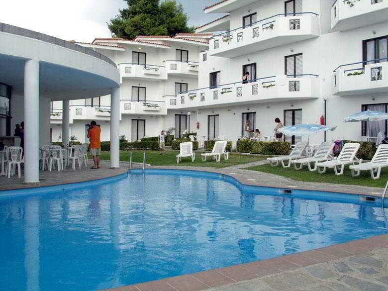 Hotel Dolphin Beach