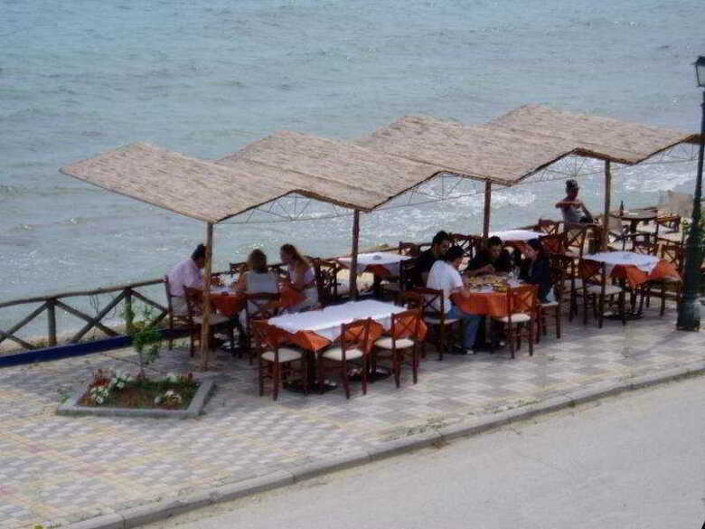 Hotel Dolphin Beach