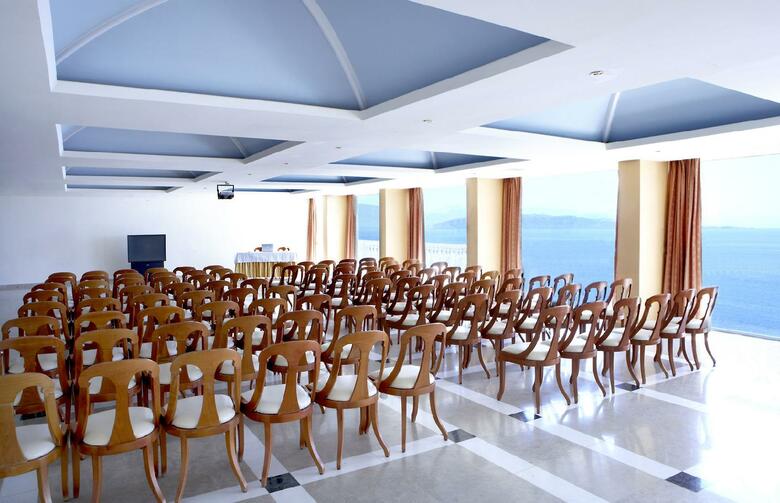 Sunshine Corfu Hotel & Spa