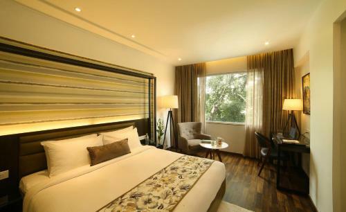 Hotel The Royale Senate Race Course, Bangalore