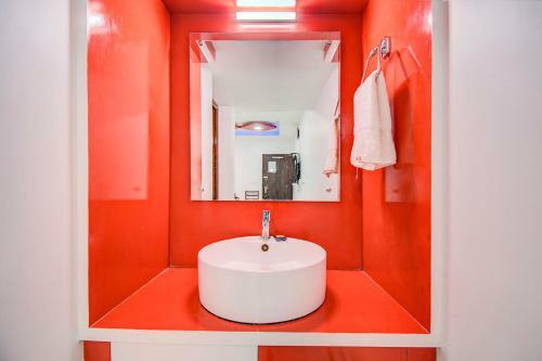 Fabhotel Kuwait Residency Kunnumpuram