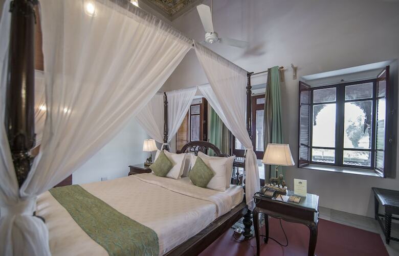 Hotel The Laxmi Niwas Palace