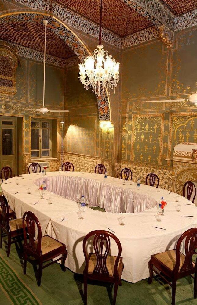 Hotel The Laxmi Niwas Palace