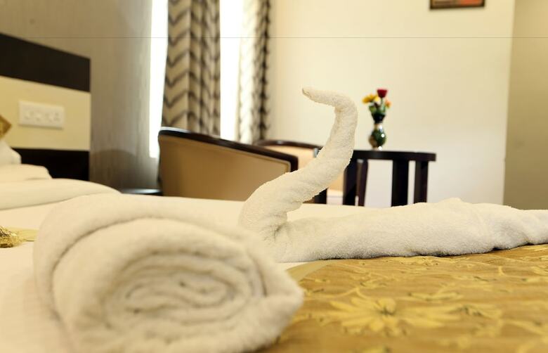 Hotel Girassol Serviced Villa