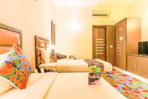 Hotel Treebo Conclave Riviera Greater Kailash