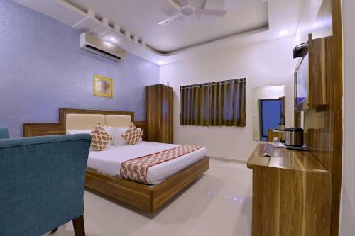 Hotel Golden Berry