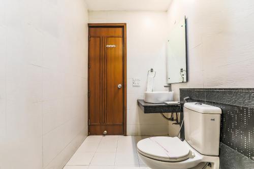 Hostal Fabhotel The Residency Dlf Galleria
