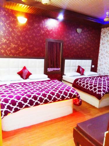 Hotel Revoli Amritsar