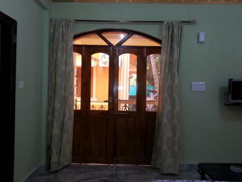 Hostal Sabinas Nest