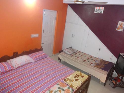 Four Seasons Home Stay (1bdh)