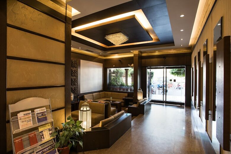 Surya Royal Hotel